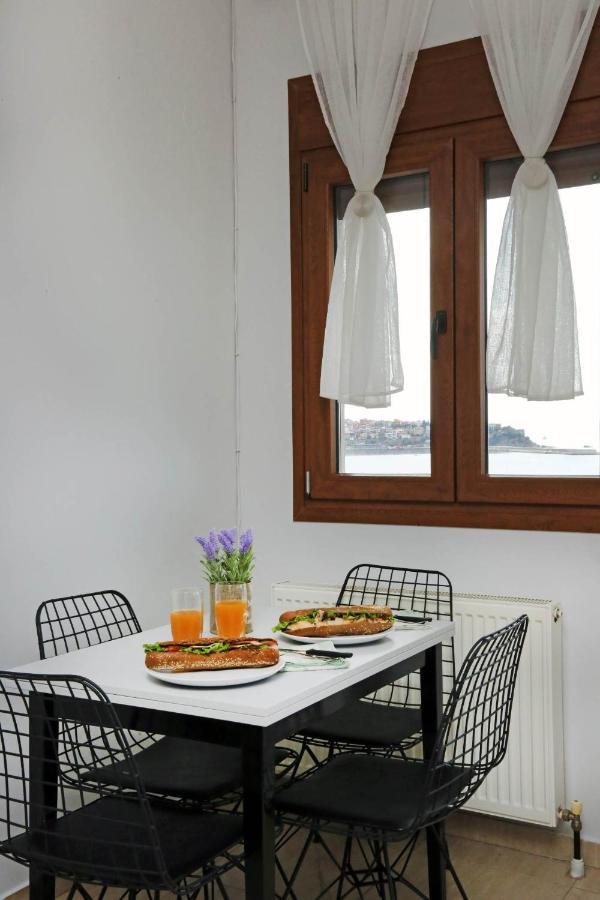 Kavala'S Blue Dream Appartment ภายนอก รูปภาพ
