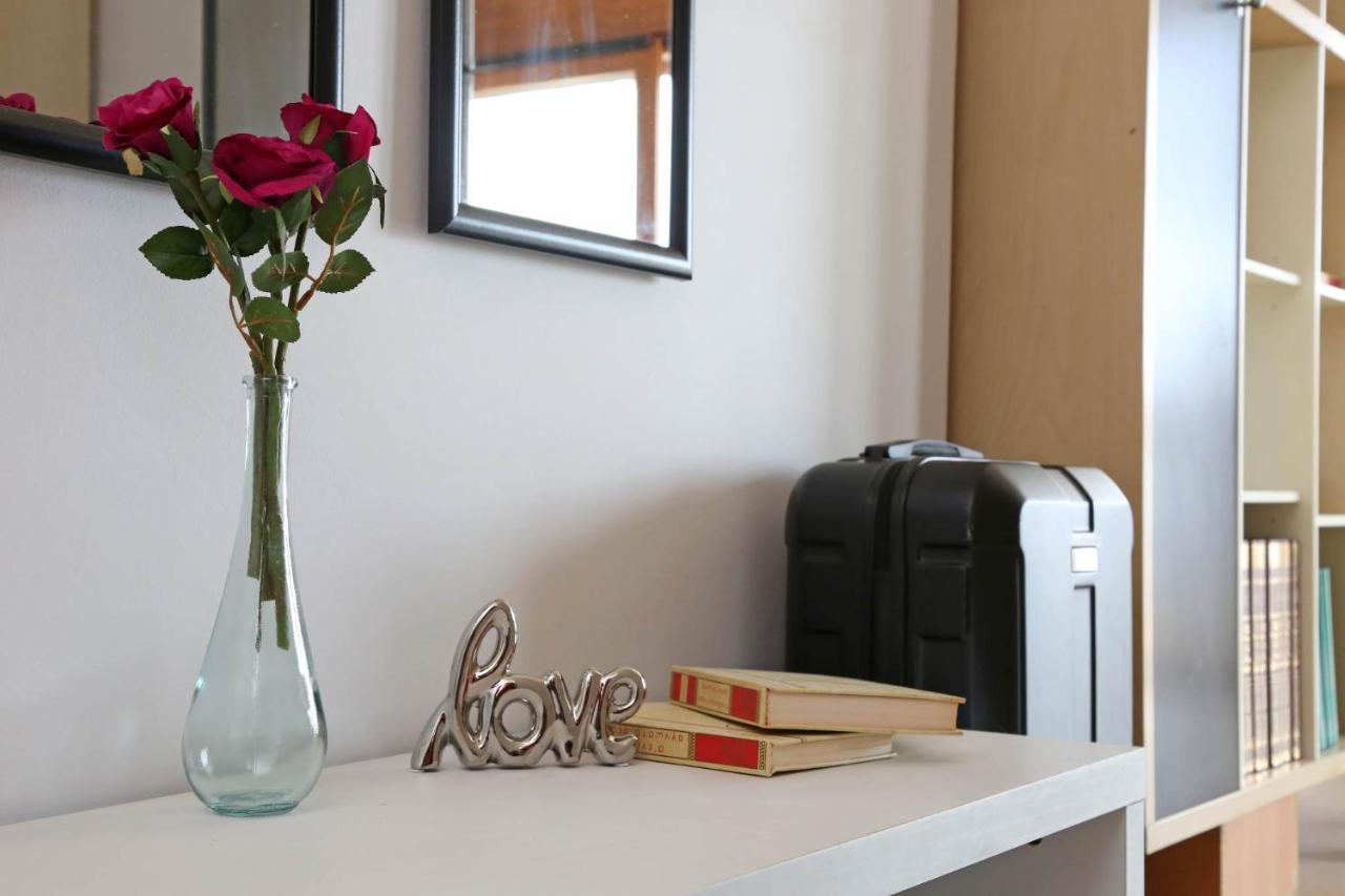 Kavala'S Blue Dream Appartment ภายนอก รูปภาพ